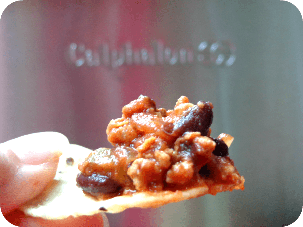 Southwestern Chili Dip #slowcooked to perfection in my new #Calphalon 7 quart slow cooker. Enough to spicy deliciousness to feed a crowd. #pinterestfoodies