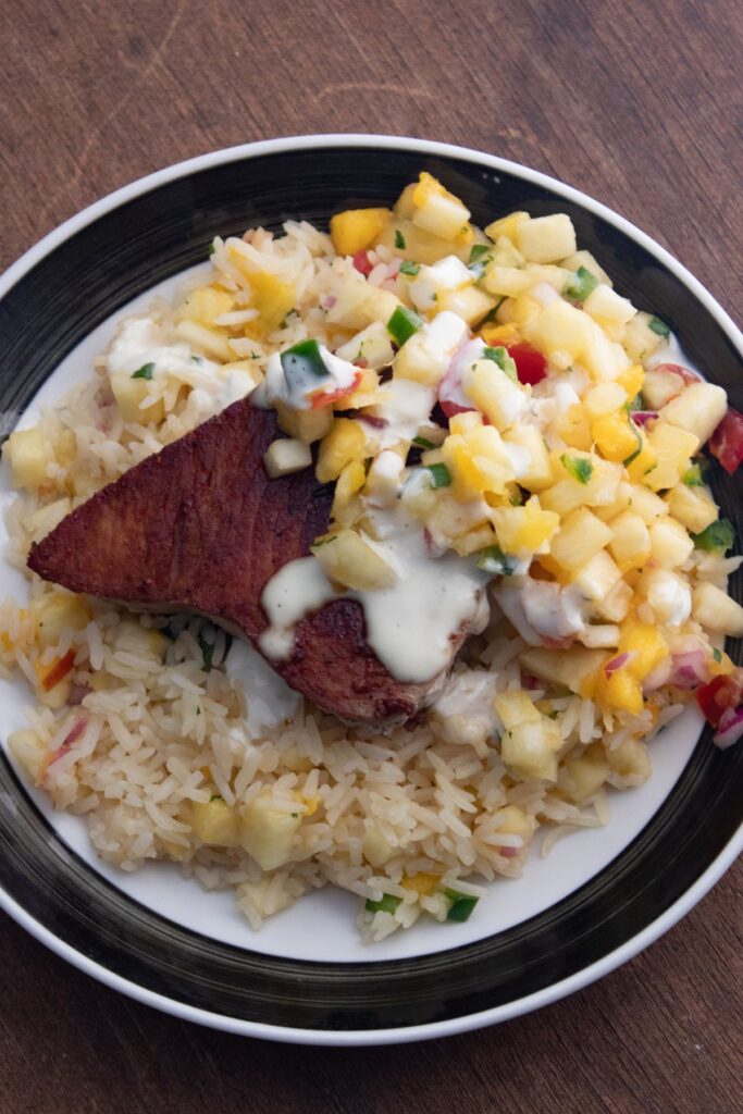 tuna steak with pineapple mango salsa wasabi aioli