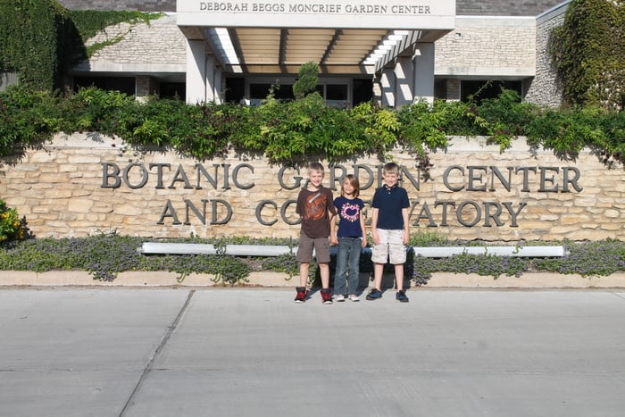 Fort Worth Botanic Garden Kids - www.realthekitchenandbeyond.com
